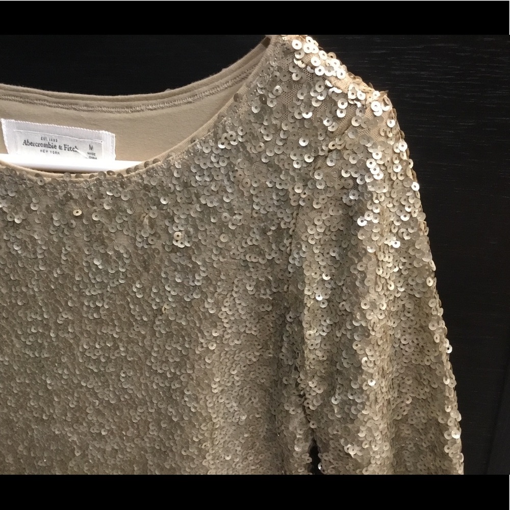HP🎉4.18.21🎉Gold sequin mini dress 👗 - Picture 4 of 5